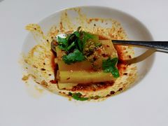 -彩云天云南餐厅