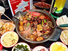 -辣尚瘾·烤鱼·新川菜(牡丹园直营店)