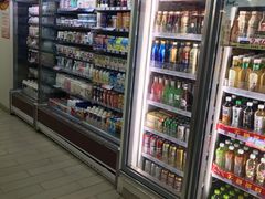 -全家便利店(东直门店)