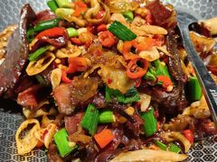 干锅腊三味-湘力力小院·鱼汤泡饭(枫林路店)