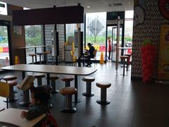 大堂-麦当劳(杭州临平万达广场店)