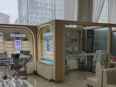 -大连何氏眼科医院