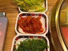 -汉江山料理级自助烤肉黑金冠(周口好吃城店)