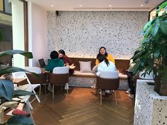 -Line 咖啡(石厦花园店)