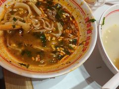-青年路烩面馆(绿地世纪城店)