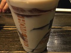 -暖食光·台式家庭餐厅·生日主题店(万达店)