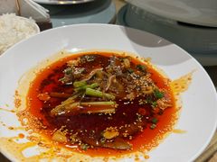 -渝信川菜 · 川味家常菜(财富购物中心店)