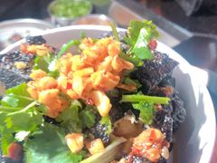 -黑色经典臭豆腐·湖南特产(步行街店)