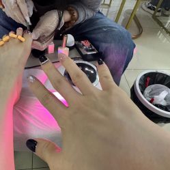 -瞧·享轻奢美甲美睫