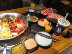 -湊湊火锅·茶憩(颐堤港店)