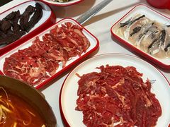 -毛辣果·贵州红酸汤牛肉火锅(西单店)
