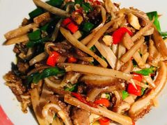 -洞庭土菜小炒馆(易发广场店)