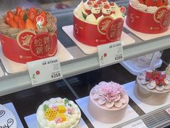 -花花卷卷·鲜食蛋糕(静安久光百货店)