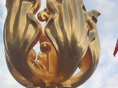-香港回归祖国纪念碑