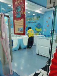 -熊小米专业儿童游泳馆