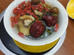 -伊源鼎盛餐饮服务有限公司