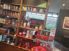 零售区-星巴克(蒲汇塘路店)