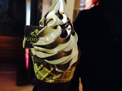 巧克力软冰淇淋-GODIVA(港汇恒隆广场)