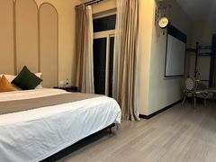 -兔子民宿(深圳横岗四联地铁站店)