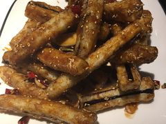那年秋天的茄子-梧桐树下(云锦世家店)
