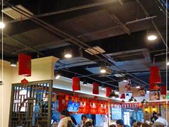 大堂-双燕楼·手工馄饨·汤面小吃(世纪汇店)