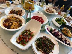 -红高粱大酒店(宁山东路店)