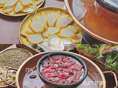 -昆明火车站(地铁站)