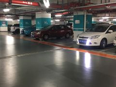 -龙湖虹桥天街-停车场