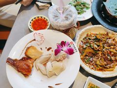 -沿江海南菜·文昌鸡祖师爷(大东海店)