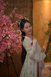 -汉仪华裳汉服馆(打浦桥店)