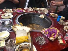 -哈尔滨东北铁锅炖(都督街店)