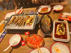-丽伟的串·烧烤·砂锅(芝麻街店)