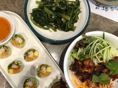 香茅烤鸡肉捞檬粉-美奈小馆·越南料理(福田星河COCO Park店)