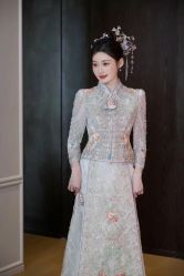 -艺憬婚纱礼服·造型(二七万达店)