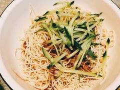 -霄汉牛三鲜湖北砂锅菜(万松园2店)