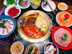 奔驰锅-周师兄大刀腰片火锅(洪崖洞旗舰店)
