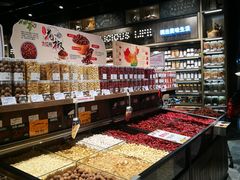 -胖东来生活广场(健康路店)