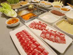 -海底捞火锅(宝龙广场夜宵主题店)