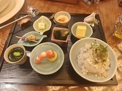 -龙悦湾酒家·八阵鱼生·渔人码头店