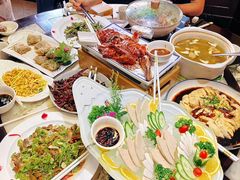 -蔼若春.传承三十年云南菜(金碧公园店)