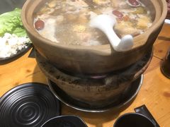 -平娃三宝烧烤·面食(南小街店)