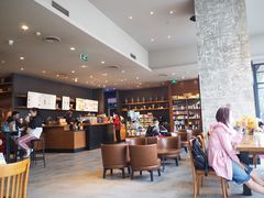 -星巴克臻选(呼和浩特维多利摩尔城店)