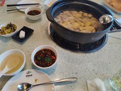 -烹然四季椰子鸡火锅(团结湖总店)