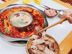 -正贰捌经重庆老火锅(建设路店)