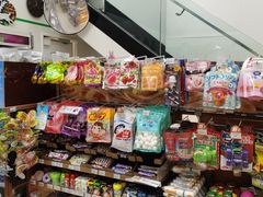 -全家便利店(沪南公路店)