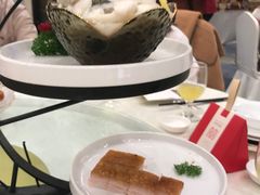 -荣誉海鲜酒楼(海湾店)