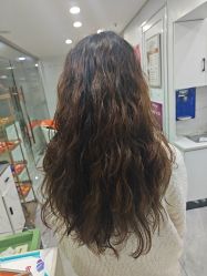 -镁连社·美联社