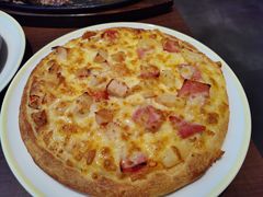 培根鸡肉双拼披萨-萨莉亚意式餐厅(杭州滨江天街店)