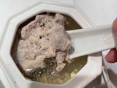 农夫山泉水炖土猪肉汤-金戈戈香港豉油鸡(皇庭广场店)