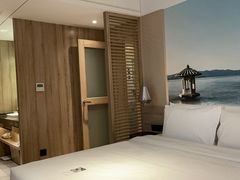 -杭州西湖湖滨银泰亚朵酒店